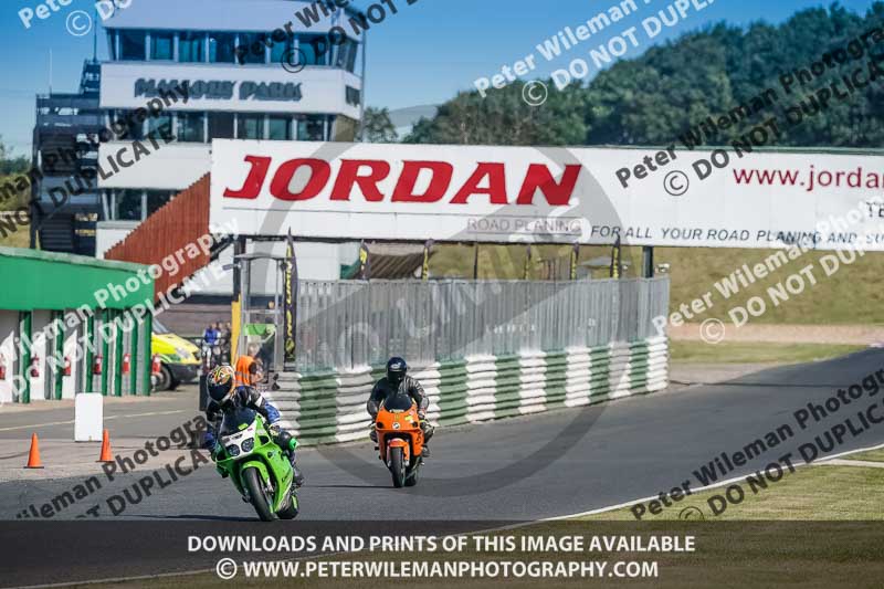 enduro digital images;event digital images;eventdigitalimages;mallory park;mallory park photographs;mallory park trackday;mallory park trackday photographs;no limits trackdays;peter wileman photography;racing digital images;trackday digital images;trackday photos